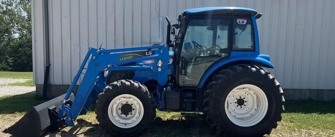 LS Tractor XP8084